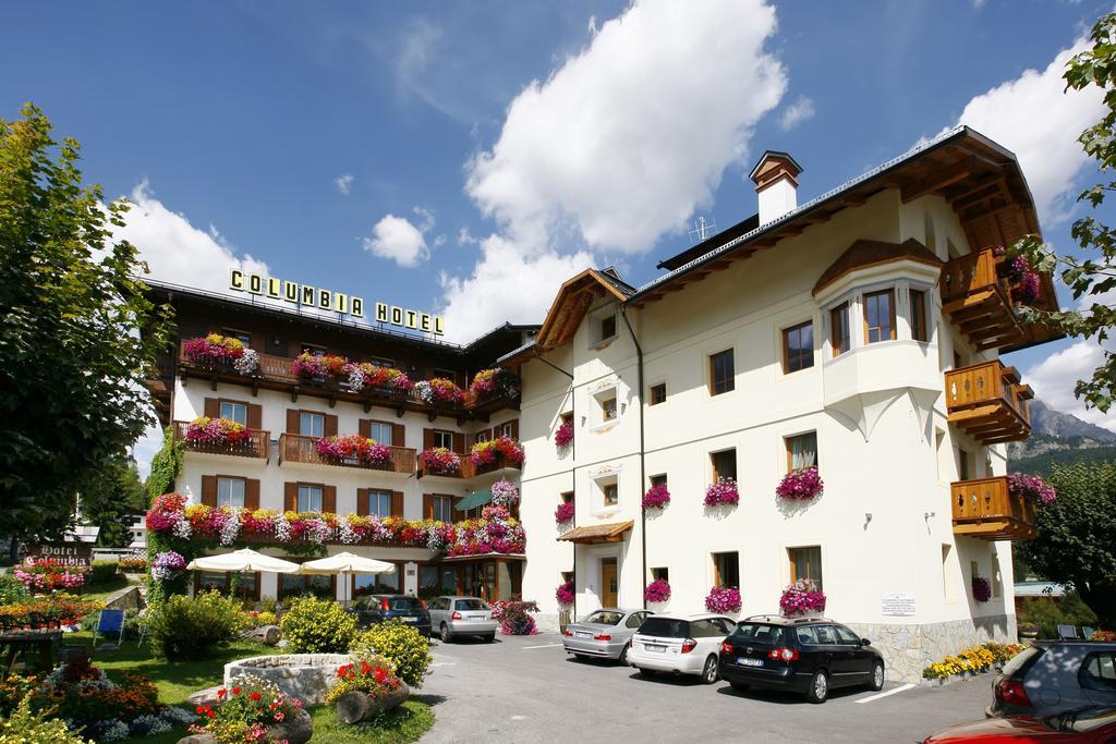 Hotel Columbia&Spa Cortina d'Ampezzo Exterior foto